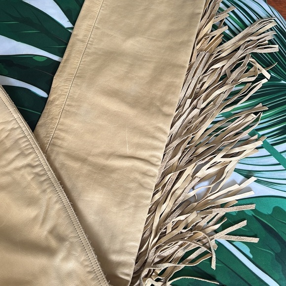 Harley Davidson caramel fringe leather pants - Picture 3 of 9